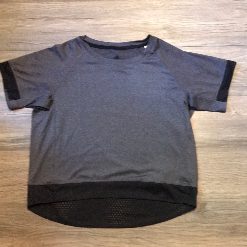 Adidas top